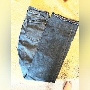 Gap Curvet Perfect boot jeans